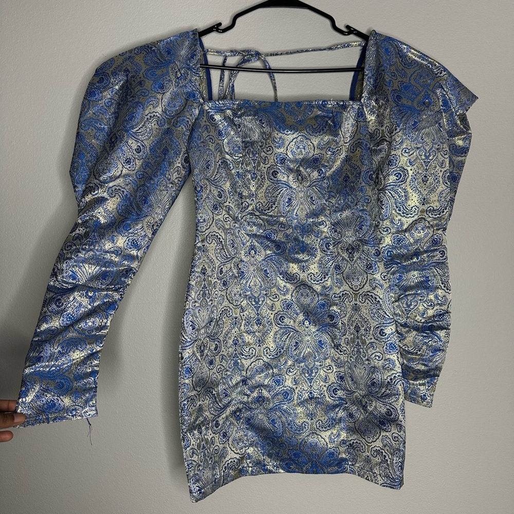 Worn one time - Picture 3 of 3